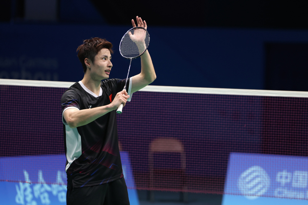 小特凭借 小特凭借